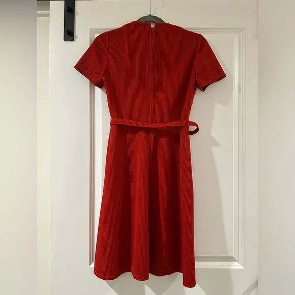 Vintage rust colored short sleeve dress, small - Picture 2 of 4